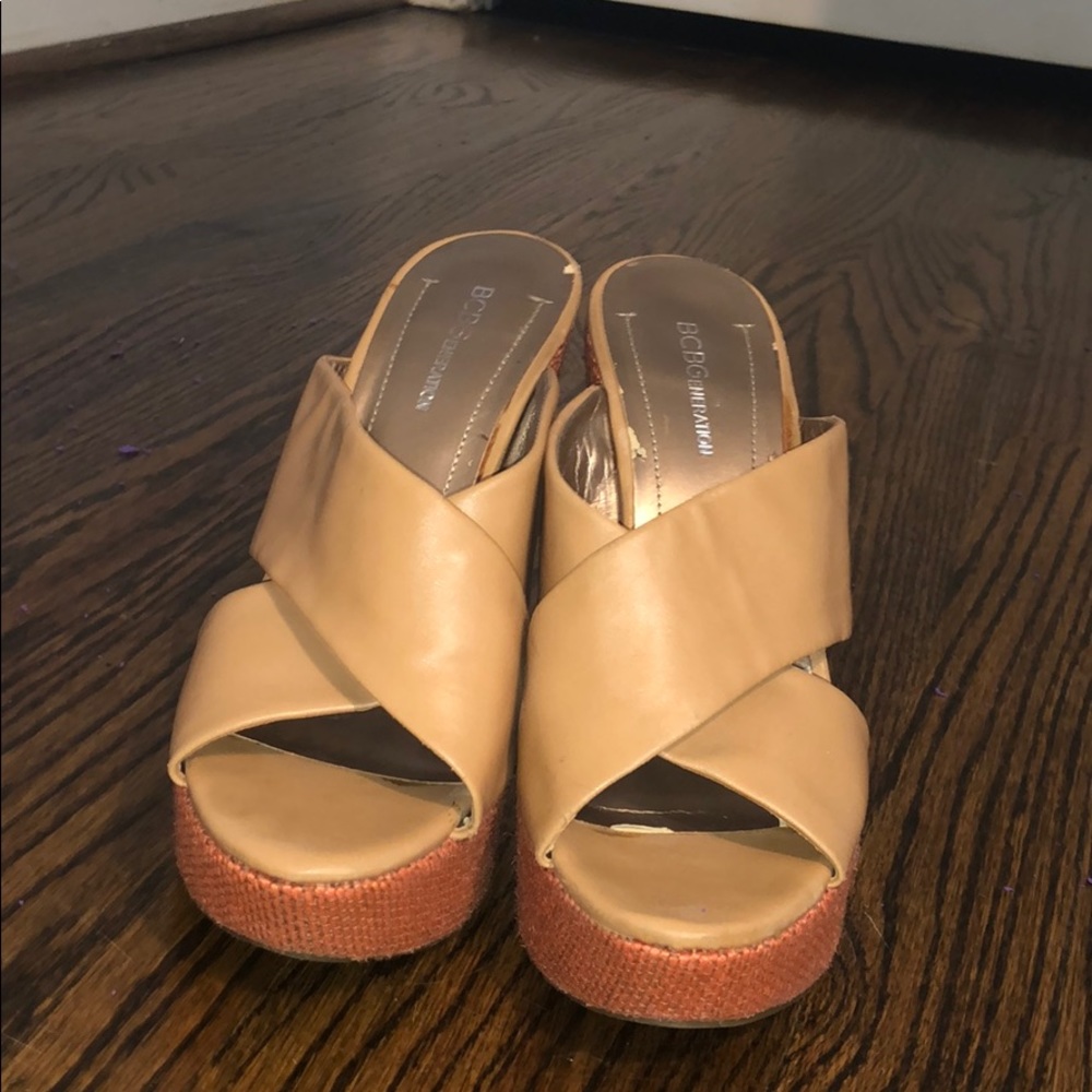 BCBG tan wedges